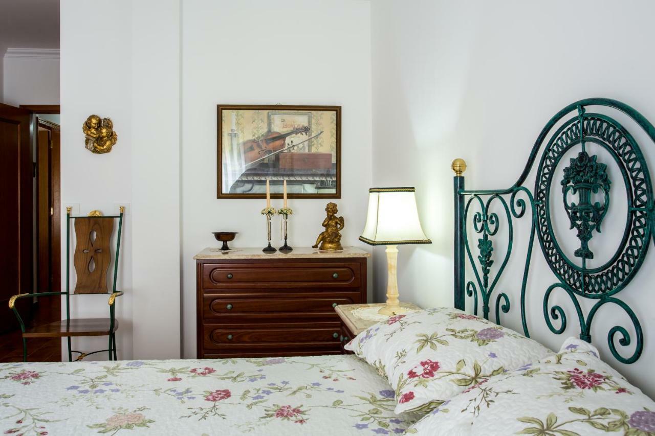 Elegant Sea View Apartment Nazare Luaran gambar