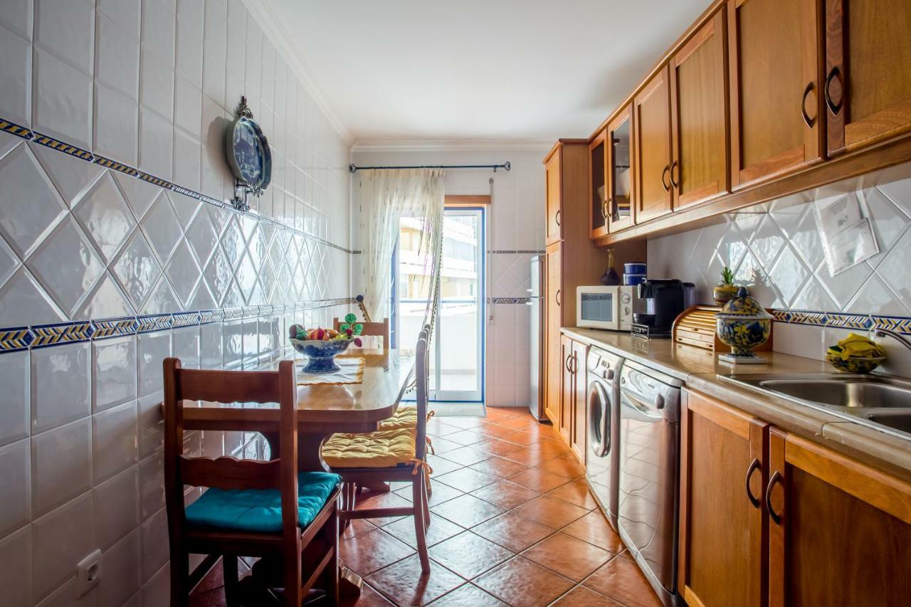 Elegant Sea View Apartment Nazare Luaran gambar